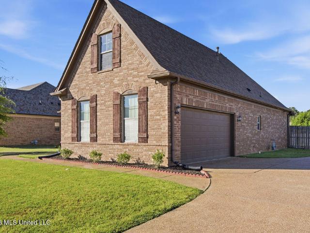 House for sale in Asbury Gardens, Olive Branch