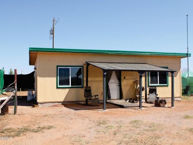 House for sale in Cochise, Arizona