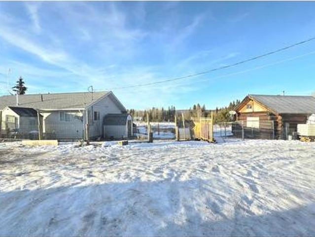 House for sale in Caribou Hide, British Columbia