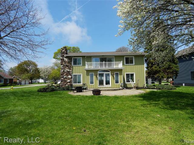 House for sale in Newport, Michigan