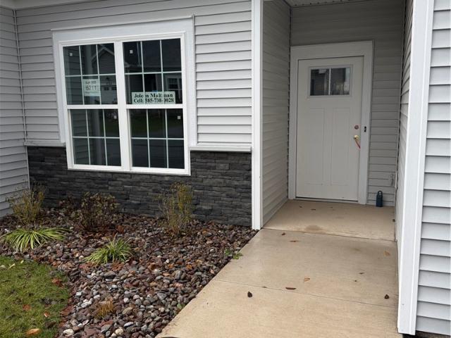 Condo for sale in Ontario, New York