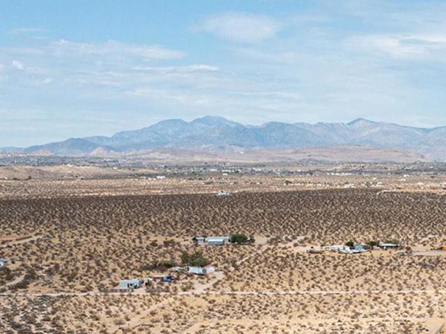 Land for sale in Joshua Tree, California
