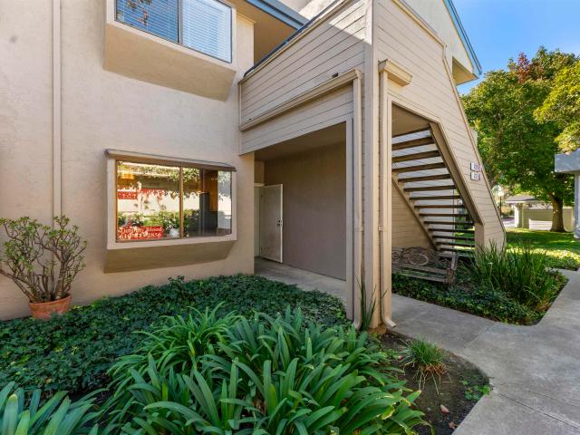 Condo for sale in Newark, Alameda County