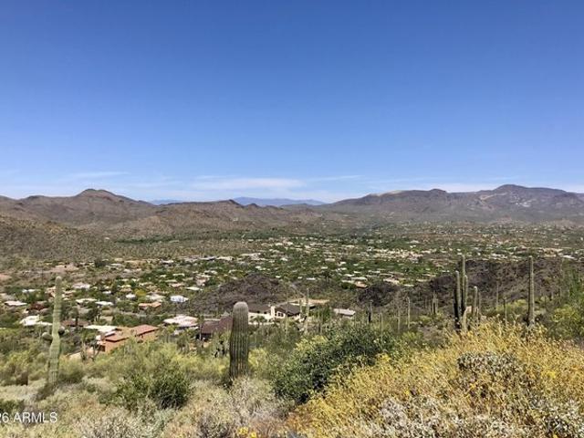 Land for sale in Cave Creek, Arizona