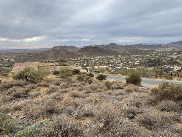 Land for sale in Cave Creek, Arizona