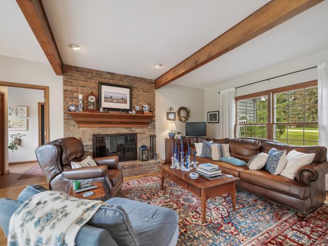 House for sale in Mchenry, Illinois