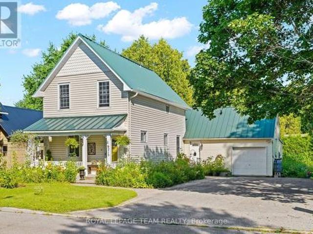 House for sale in Stittsville, Ottawa