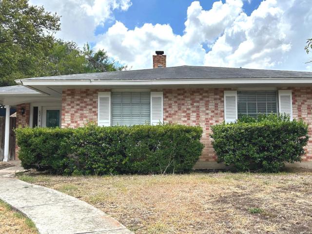 Townhouse for sale in Leon Valley, Texas