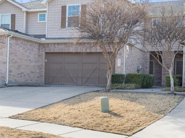Townhouse for sale in Plano, Texas