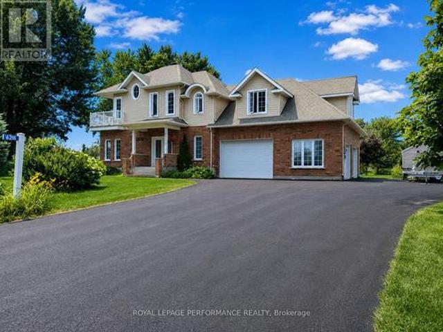 House for sale in South Glengarry, Ontario
