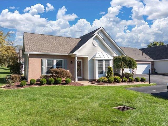 Condo for sale in Bridgeville, Pennsylvania