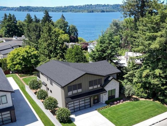 House for sale in Kirkland, Washington