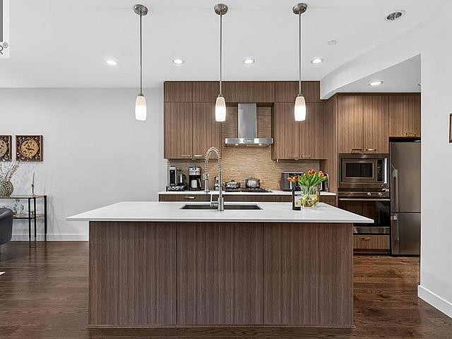 Condo for sale in West Vancouver, British Columbia