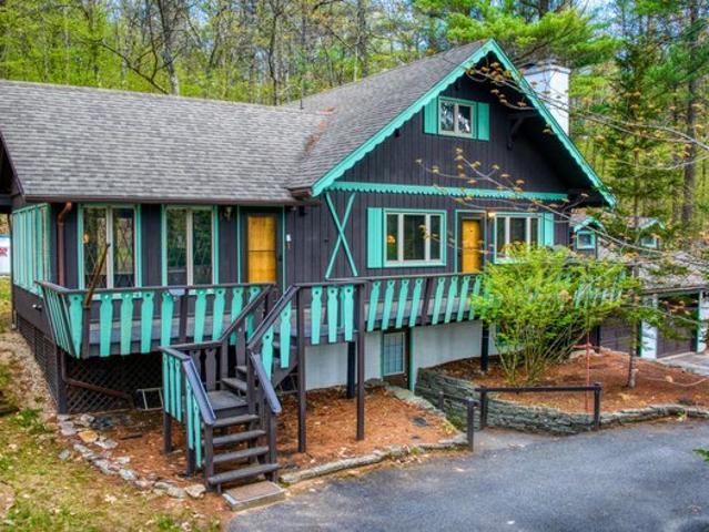 House for sale in Essex, New York
