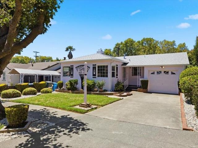 House for sale in Solano, California