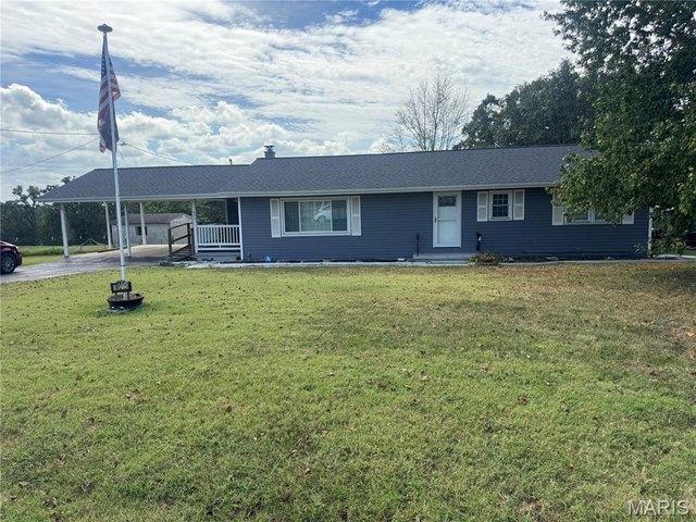 House for sale in De Soto, Missouri