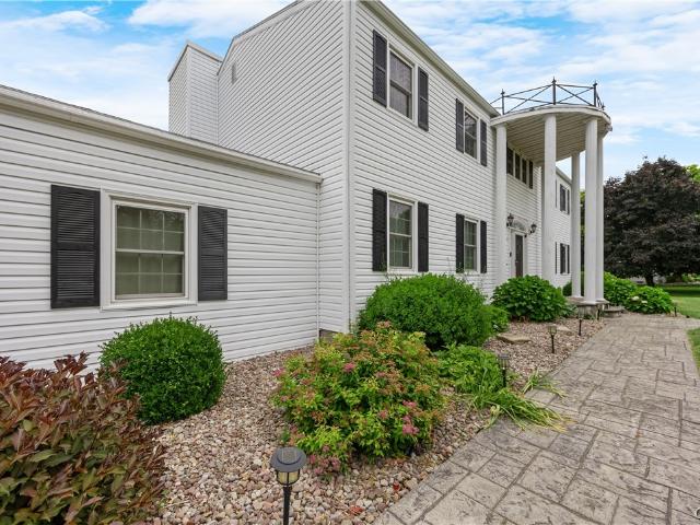 House for sale in Oneida, New York