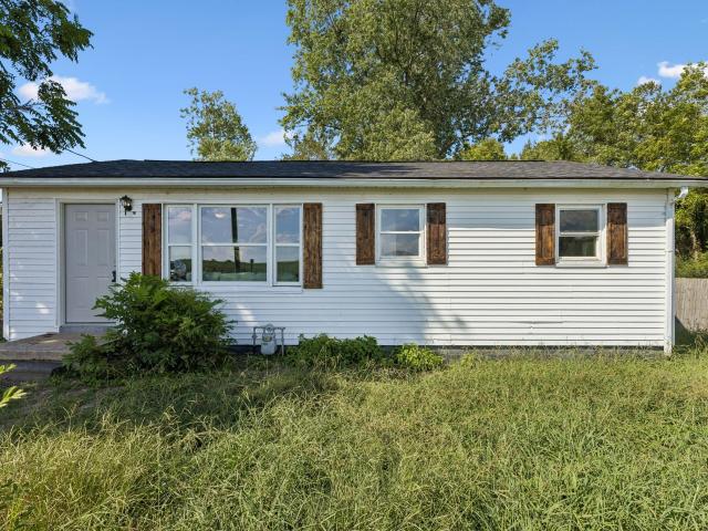 House for sale in Loretto, Middle Tennessee