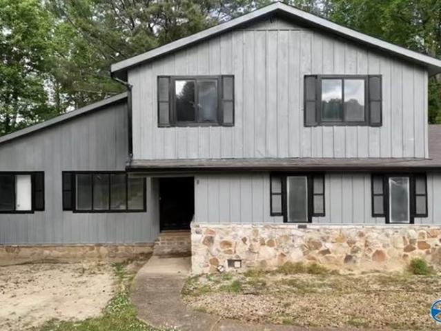 House for sale in Boaz, Alabama