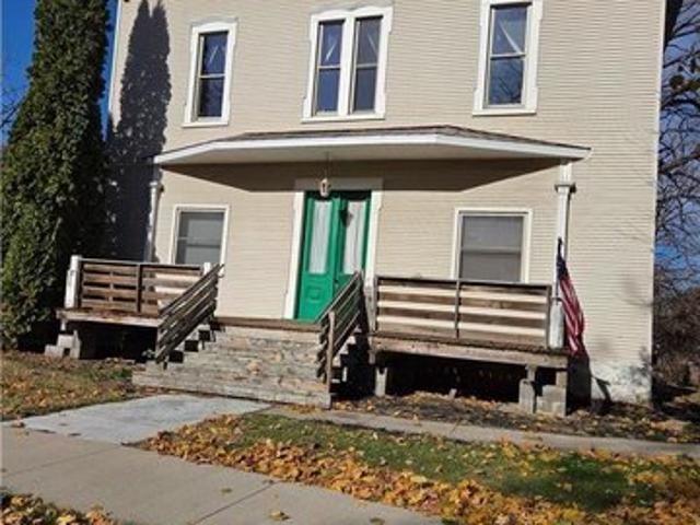 House for sale in Waseca, Minnesota