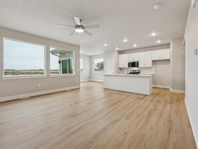 House for sale in Sunset Ridge, Ames