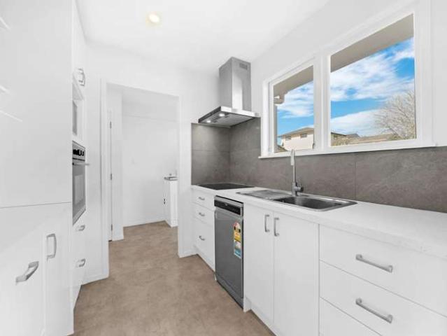 Apartment for sale in New Lynn, Oroua County
