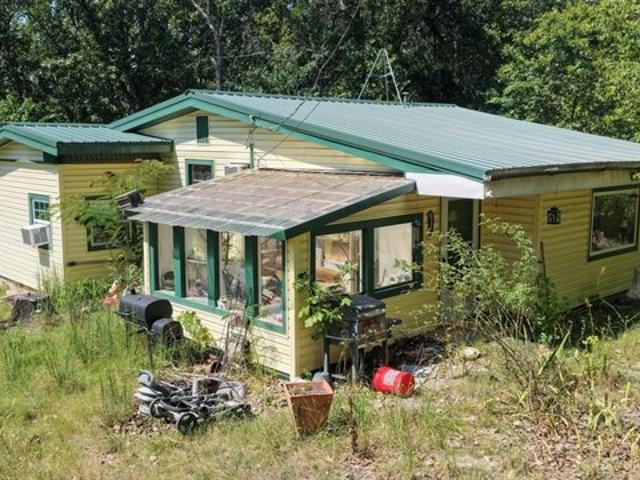House for sale in Ark