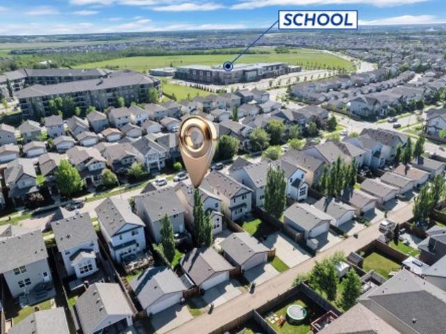 House for sale in Wedgewood, Alberta