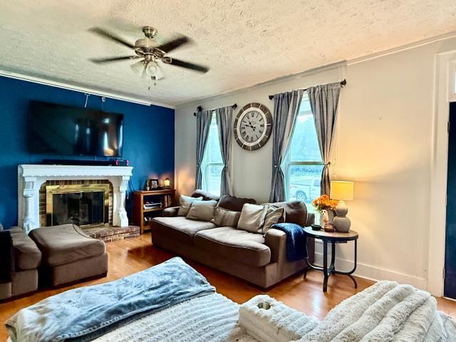 House for sale in Massac City, Metropolis