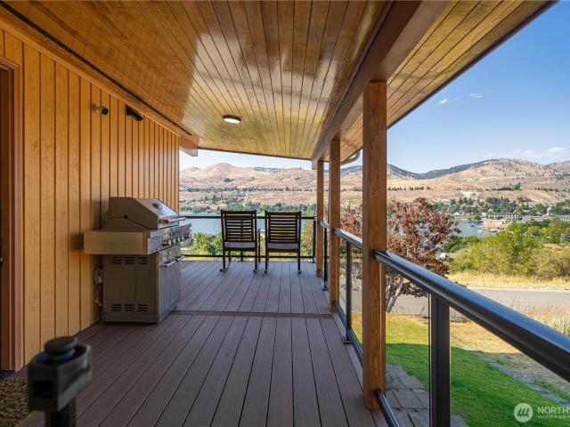 House for sale in Chelan, Chelan County