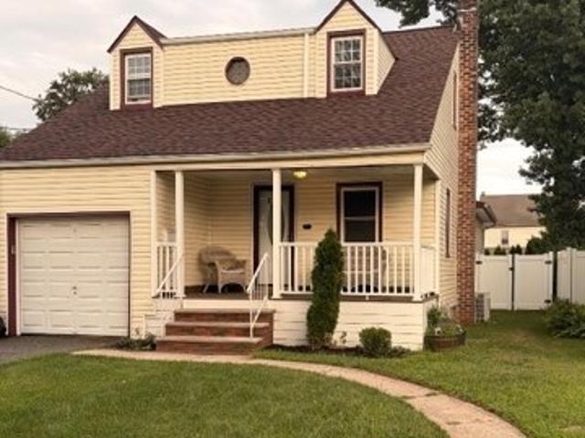 House for sale in Asbury, New Jersey