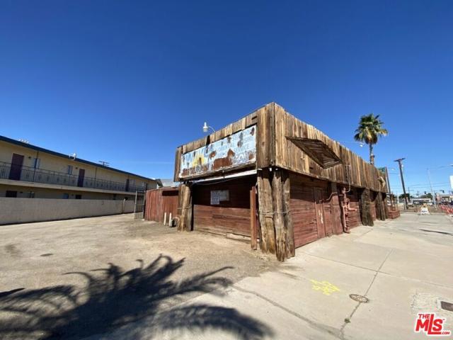 Commercial for sale in Brawley, California