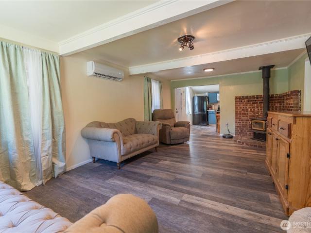 House for sale in Toledo, Washington