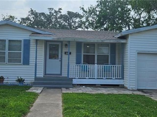 Townhouse for sale in Kingsville, Texas