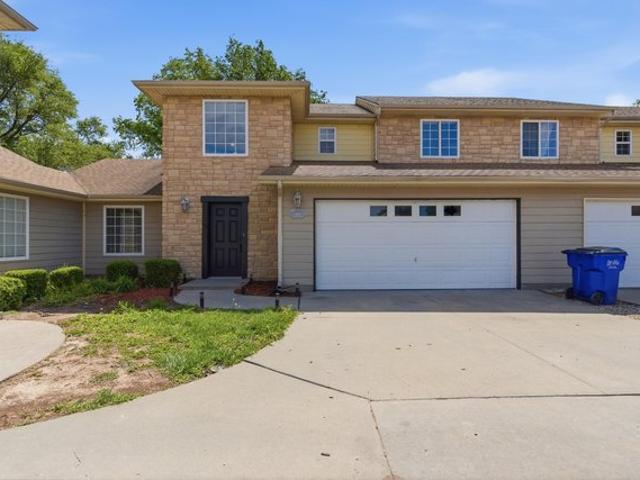 Condo for sale in Kansas