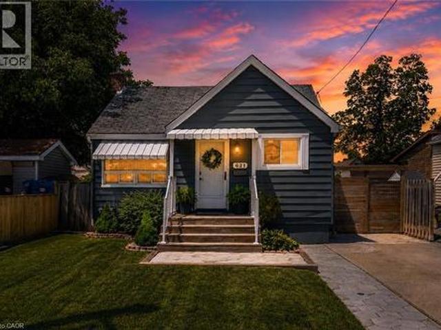 House for sale in Ancaster, Ontario