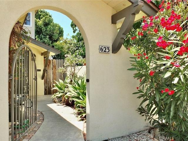 House for sale in Long Beach, California