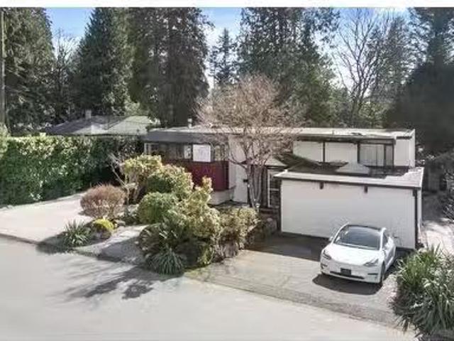 House for sale in Delbrook-Upper Lonsdale, Metro Vancouver Regional District
