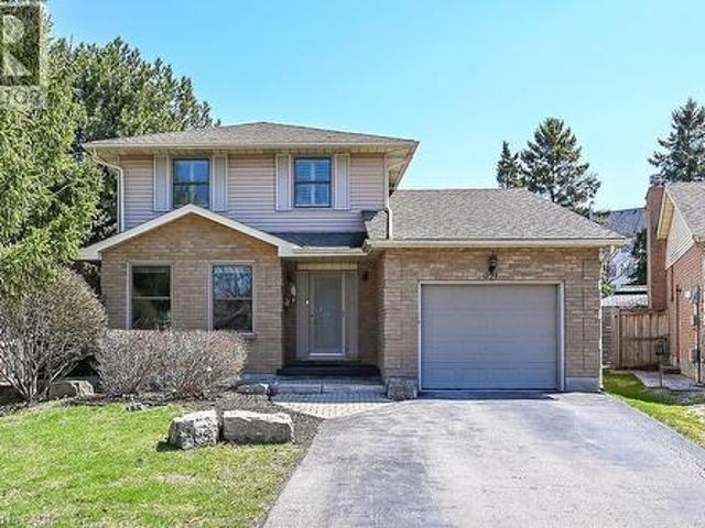 House for sale in Ancaster, Ontario