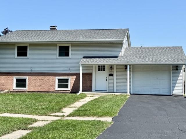 House for sale in Belvidere, Boone County