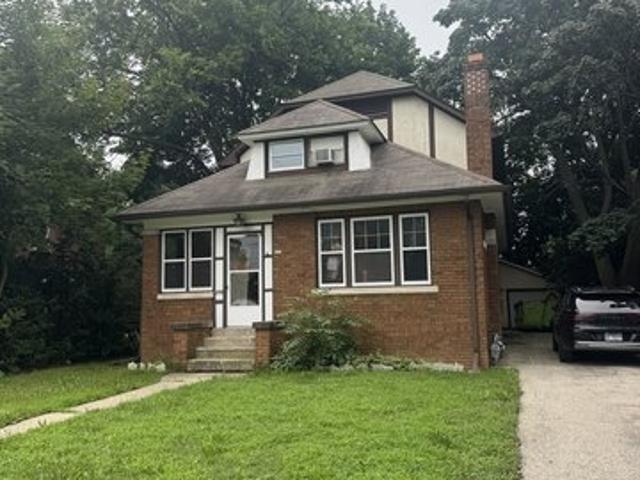 House for sale in Waukegan, Illinois