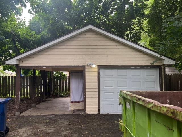 House for sale in Waukegan, Illinois