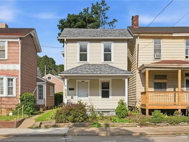 House for sale in Carnegie, Pennsylvania