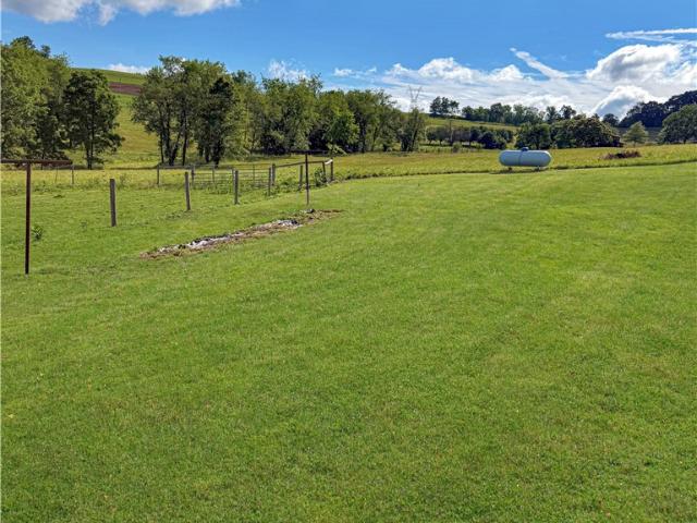 House for sale in Avella, Pennsylvania