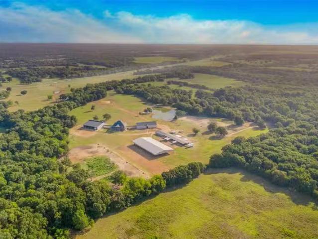 House for sale in Sulphur Springs