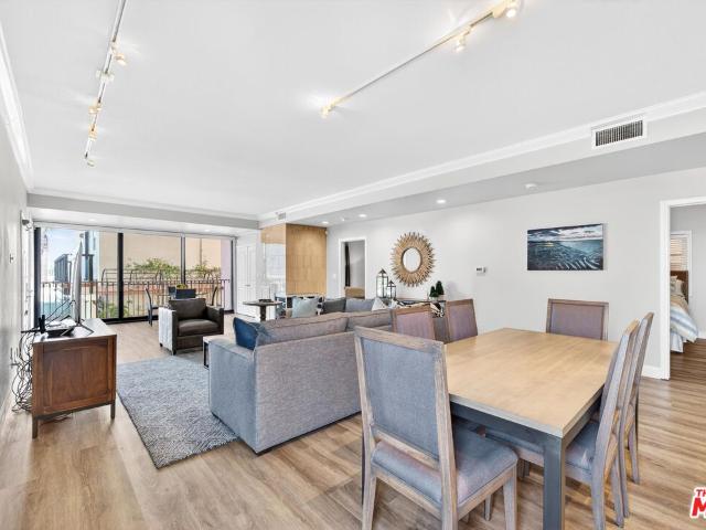 Condo for sale in Canoga Park, California