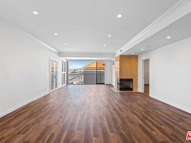 Condo for sale in Playa Del Rey