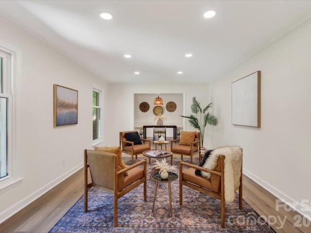 House for sale in Mecklenburg, North Carolina