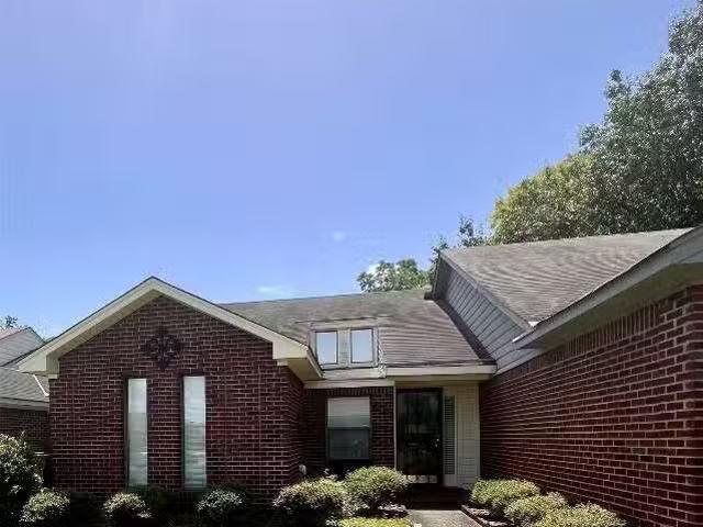 Condo for sale in Montgomery