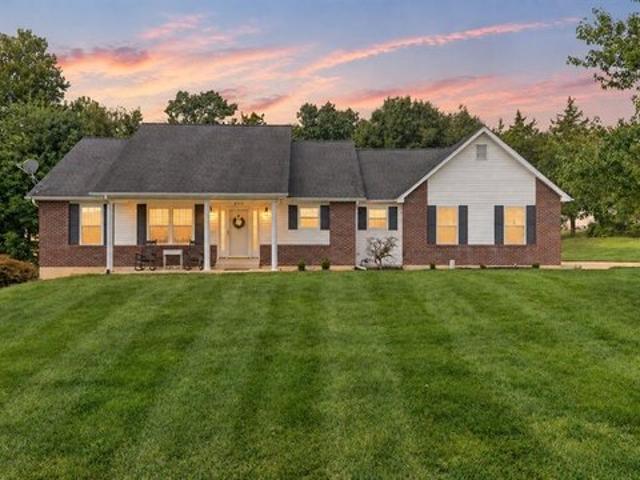 House for sale in Cedar Hill, Jefferson County